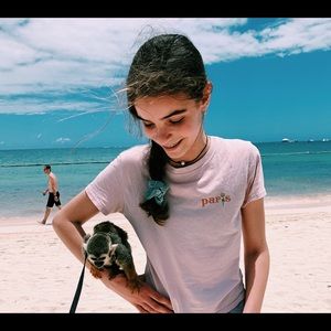 Brandy Melville tee shirt light pink